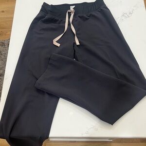 Figs Livingston Scrub Bottoms - Charcoal